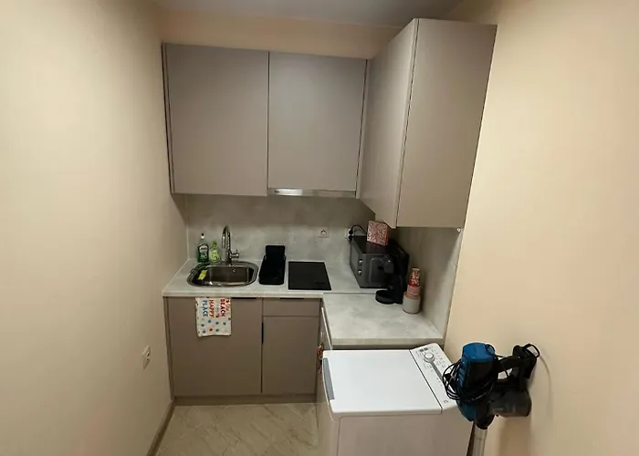 Apartment Beachfront Elegant Studio 100 M From Smokinya Beach, Managed By Flat Mаnager *