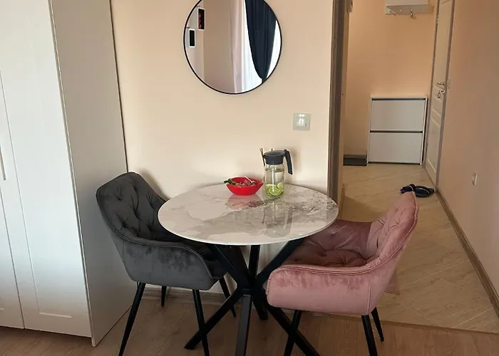 Apartment Beachfront Elegant Studio 100 M From Smokinya Beach, Managed By Flat Mаnager *