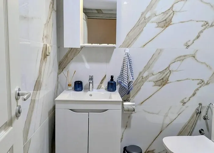 Beachfront Elegant Studio 100 M From Smokinya Beach, Managed By Flat Mаnager *